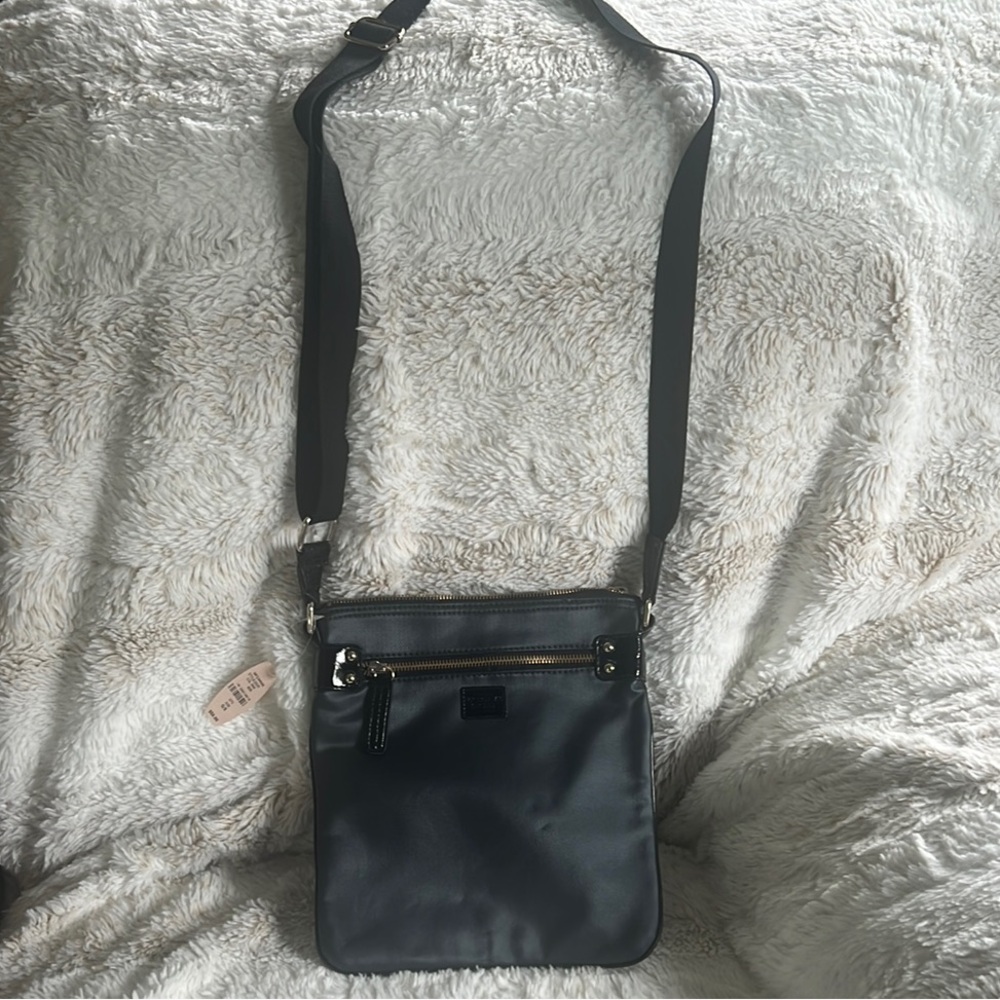 Victoria's Secret Crossbody Bag with Adjustable Strap and Minimalist Design